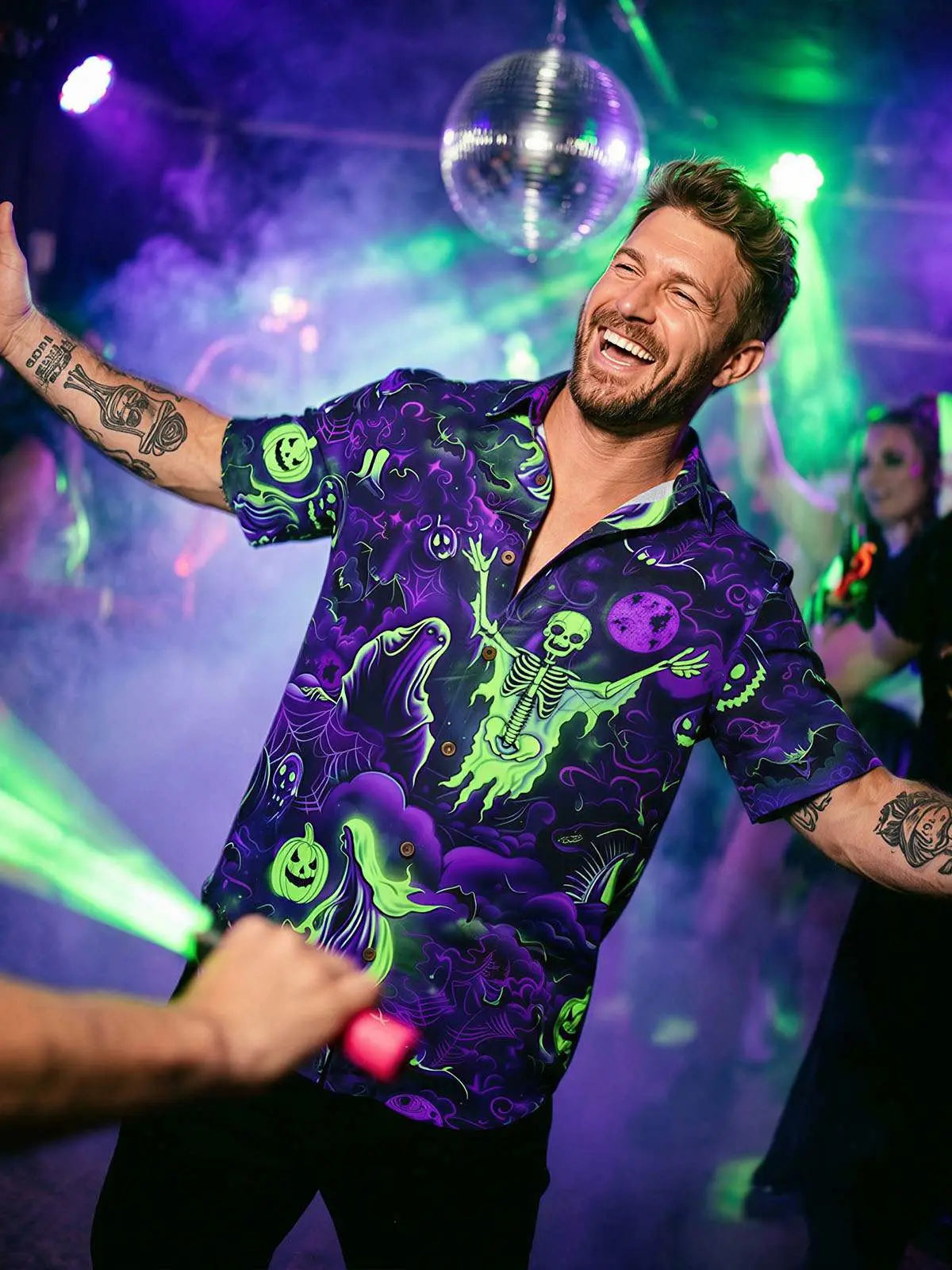 Tall Men's Haunted Graveyard Halloween Short Sleeve Shirt Eleven Oasis