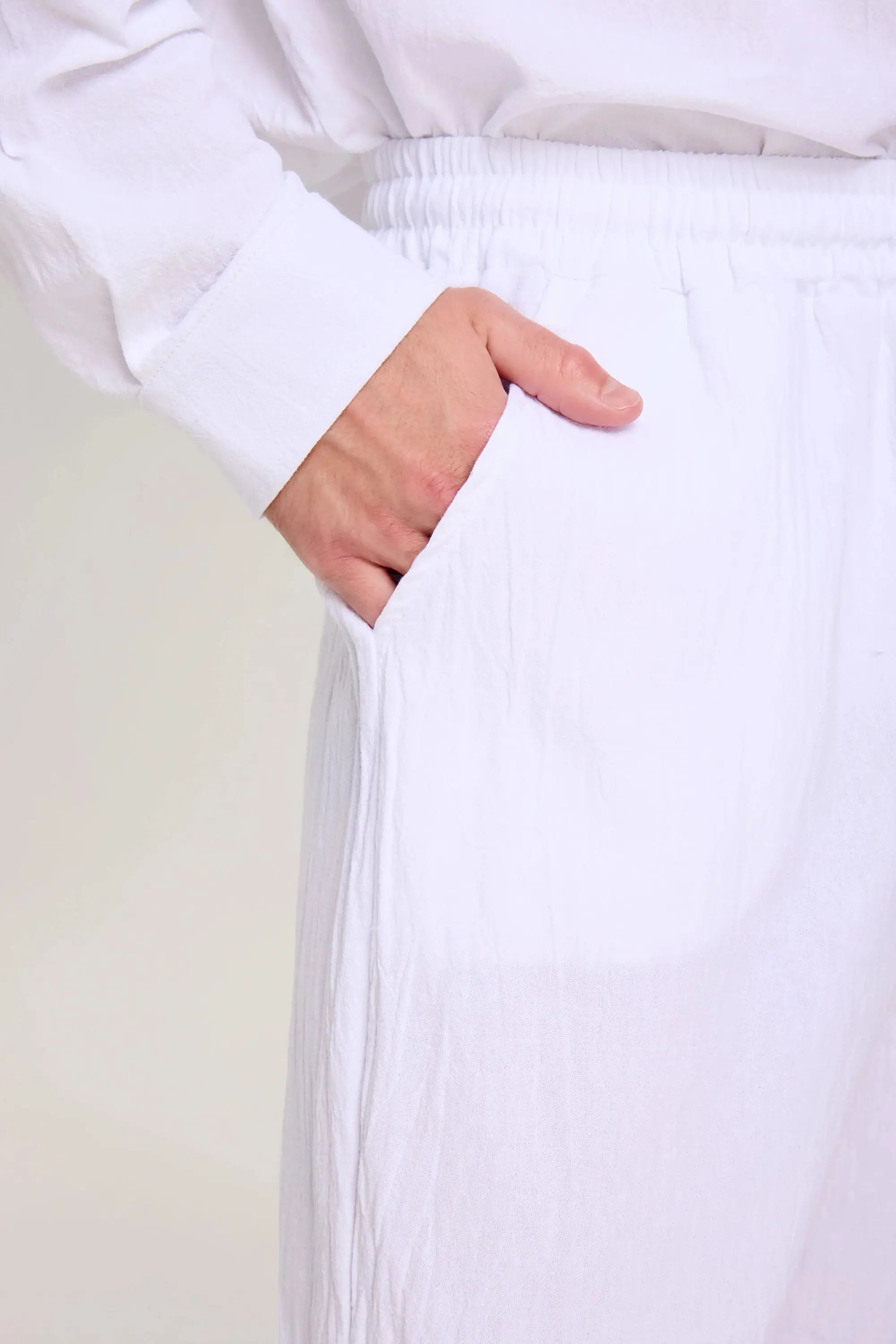 Men's Solid Color Linen Long Sleeve Elastic Waist Wide Leg Set Vacation Slow Living Linen Ensemble ElevenOasis