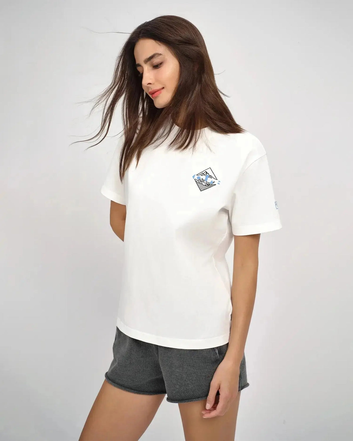 Women's Embroidered Crest Tee KOLAB