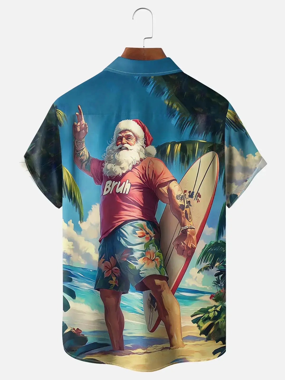 Men's Santa Surfs before He Works Short Sleeve Shirt, mens short sleeve shirts???¡§?o?big and tall mens shirts???¡§?o?short sleeve shirts for men???¡§?o?mens 4xl shirts???¡§?o?casual short sleeve shirts