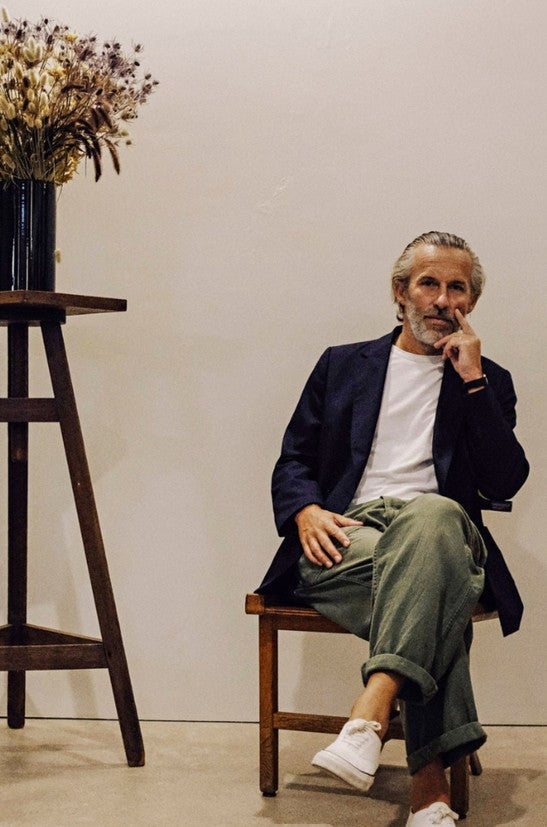 Men’s Guide to Looking Right: Capturing the Essence of Style