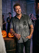 Men's Grunge Skull and Crossbones Short Sleeve Shirt Eleven Oasis