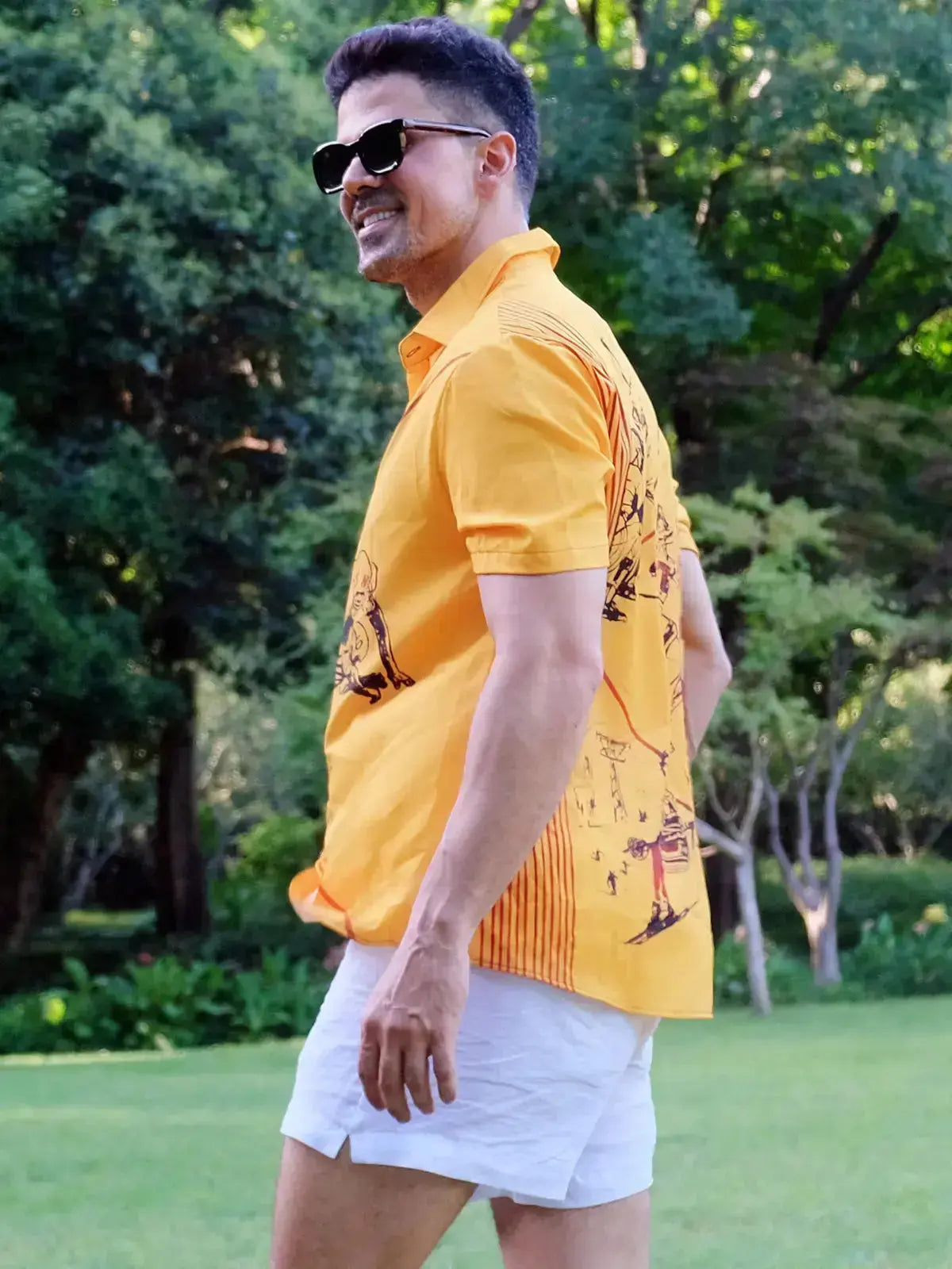 Pop Culture 70's-80s Men's Nostalgia Shirt with Chest PocketMens short sleeve shirts Big and tall Mens shirts Short sleeve shirts for men Mens 4xl shirts Casual short sleeve shirts