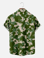Men's Camo Print with Block Color Short Sleeve ShirtMens short sleeve shirts Big and tall Mens shirts Short sleeve shirts for men Mens 4xl shirts Casual short sleeve shirts