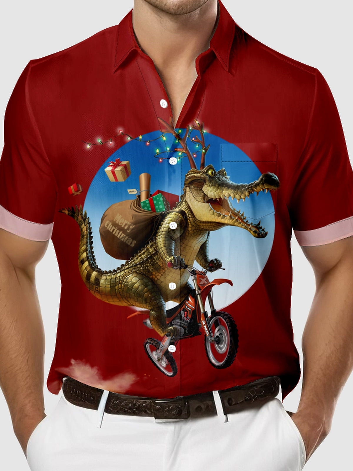 Men's ET Crocodile Dresses Up as a Reindeer to Deliver Presents Short Sleeve Shirt