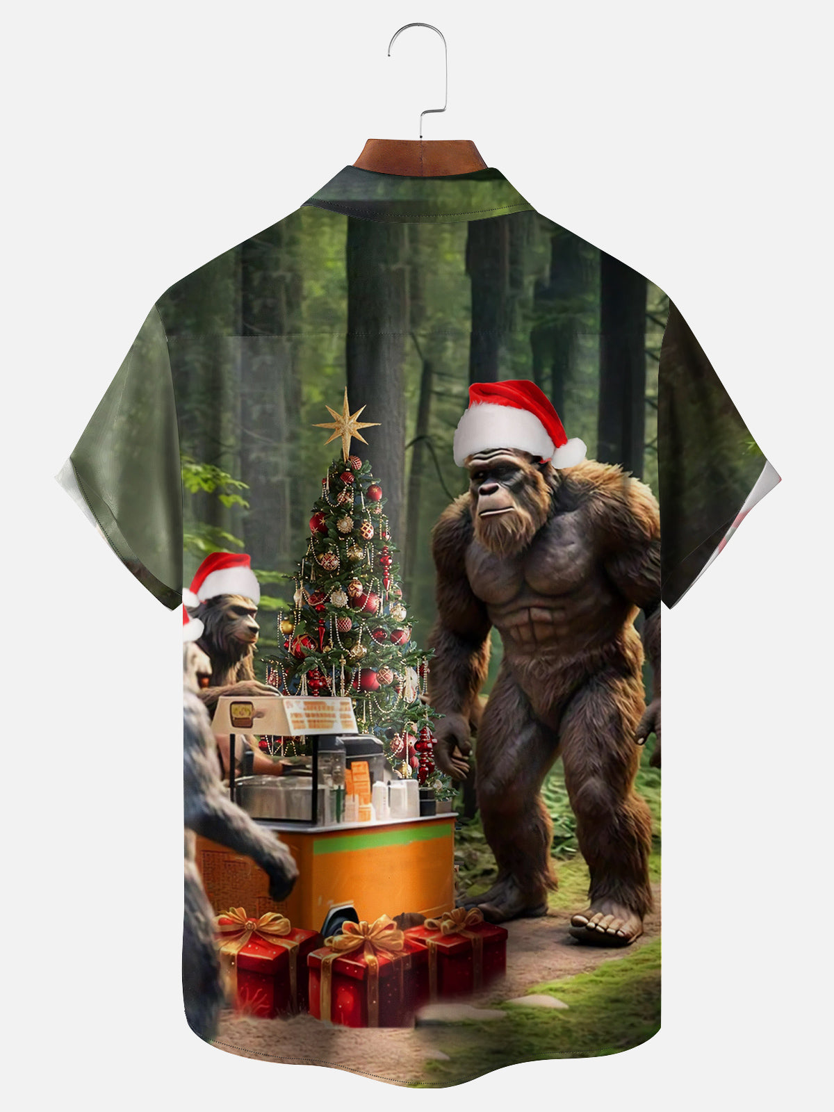 Men's Apes Celebrate Christmas Short Sleeve ShirtMens short sleeve shirts Big and tall Mens shirts Short sleeve shirts for men Mens 4xl shirts Casual short sleeve shirts